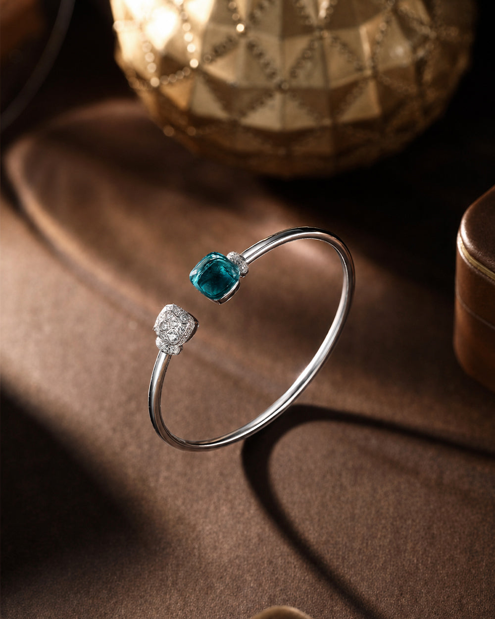 Elegant blue 18K gold-plated zircon bracelet