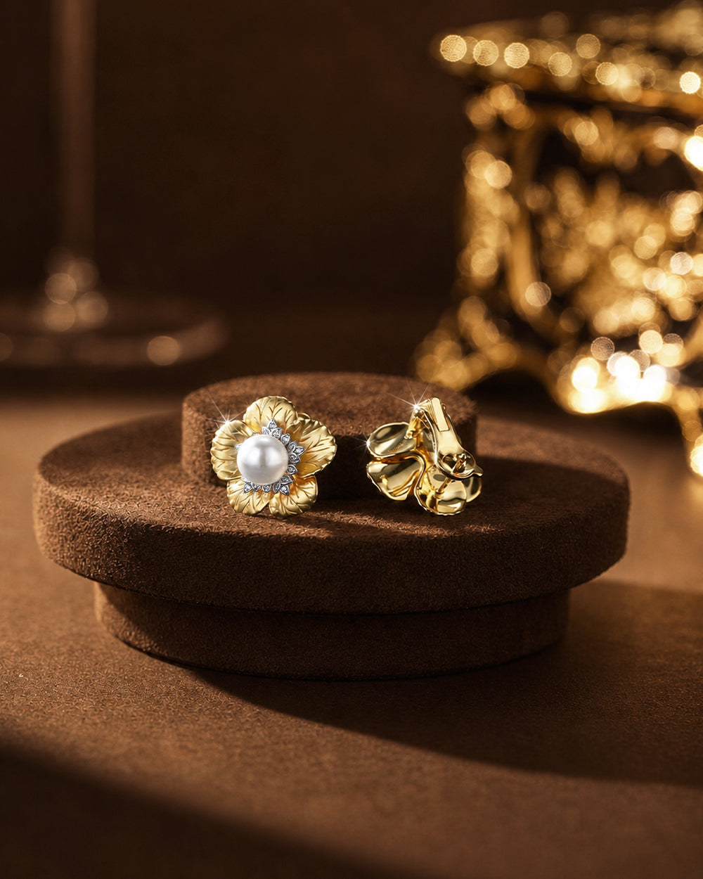 18K gold-plated three-dimensional petal earrings