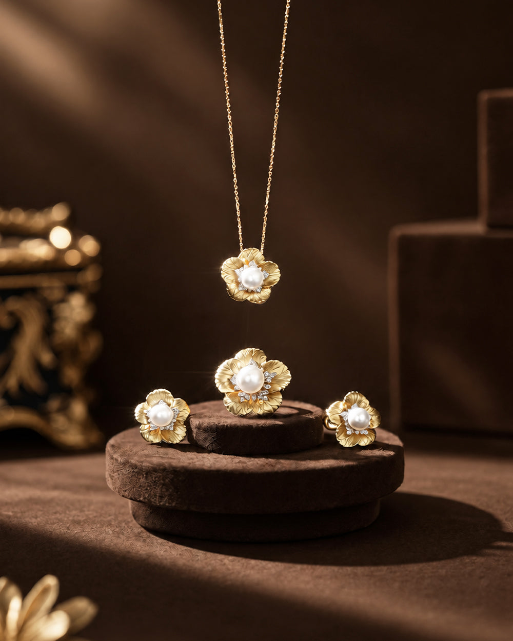 18K Gold Plated 3D Petal Necklace
