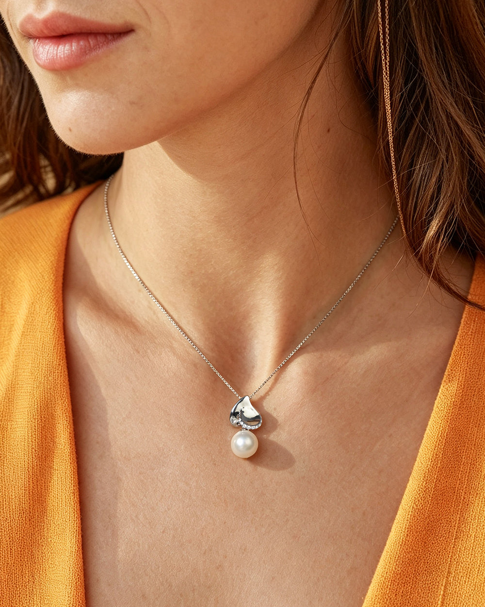Rhodium Plated Pearl & CZ Pendant Necklace