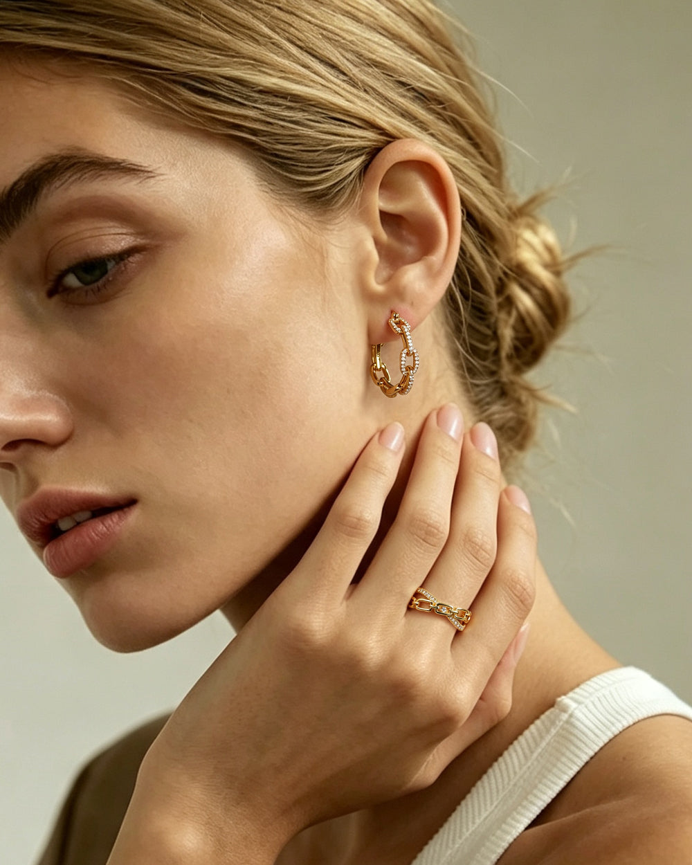 Openwork Chain Ring
