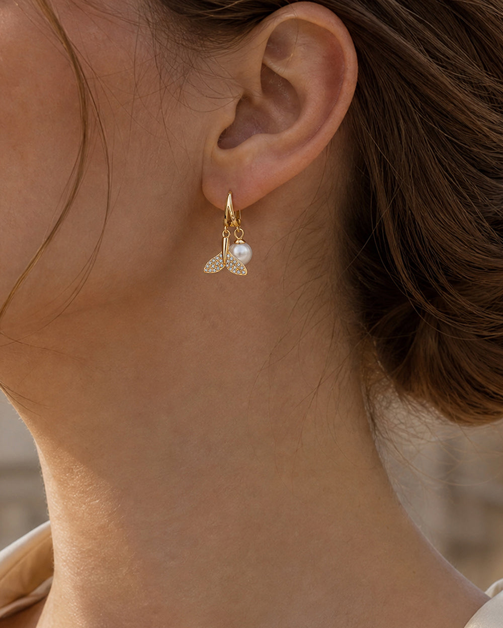 Shell Pearl Linear Drop Earrings