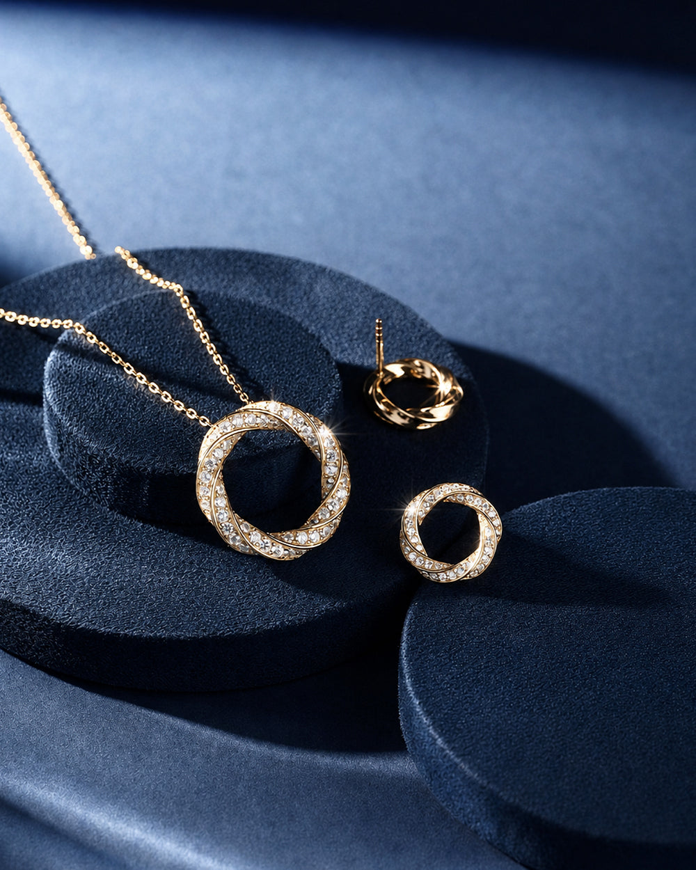 18K Gold Plated Diamond-Studded Twisted Ring Necklace